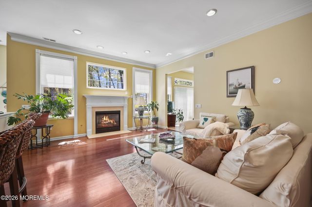 78 Oakmont Lane, Jackson, NJ 08527