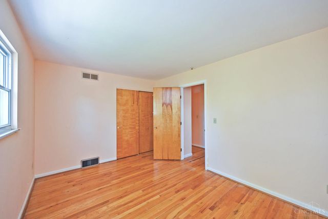 3020 Picwood Drive, Green Twp, OH 45248