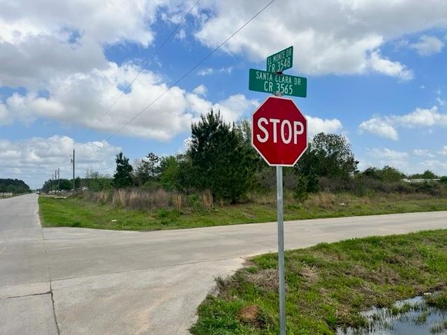 3548 Road 3548, Cleveland, TX 77327