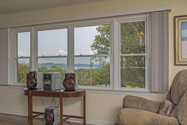 161 S Hillcrest Drive, Spring City, TN 37381