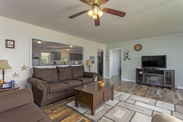 161 S Hillcrest Drive, Spring City, TN 37381