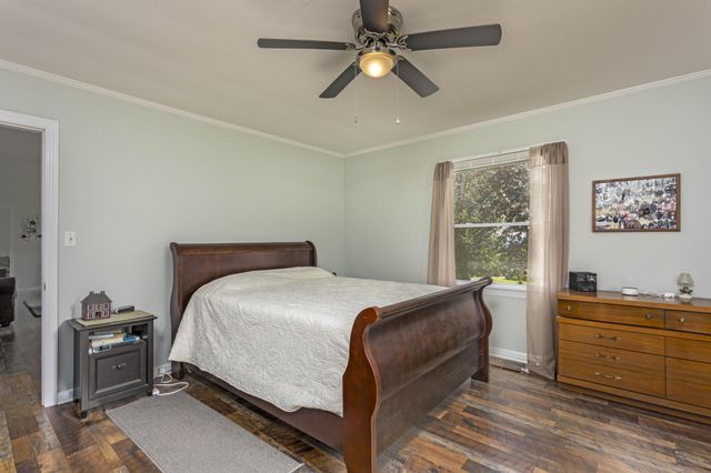 161 S Hillcrest Drive, Spring City, TN 37381