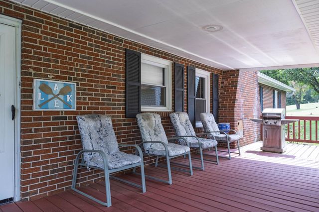 161 S Hillcrest Drive, Spring City, TN 37381