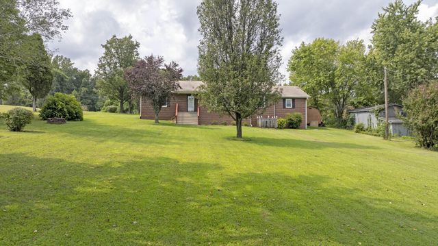 161 S Hillcrest Drive, Spring City, TN 37381