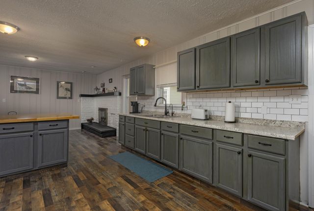 161 S Hillcrest Drive, Spring City, TN 37381