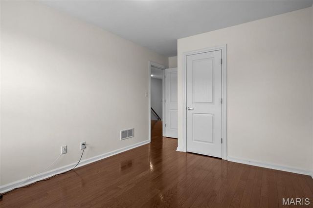 4104 Olive Street, St Louis, MO 63108