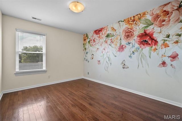 4104 Olive Street, St Louis, MO 63108