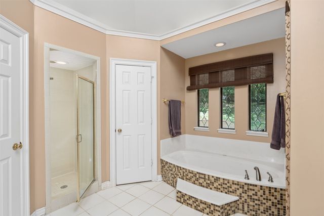 900 Forest Hill Court, Cedar Hill, TX 75104