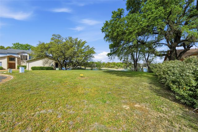 9144 Timber Oaks Drive, Fort Worth, TX 76179