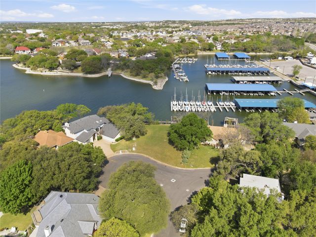 9144 Timber Oaks Drive, Fort Worth, TX 76179