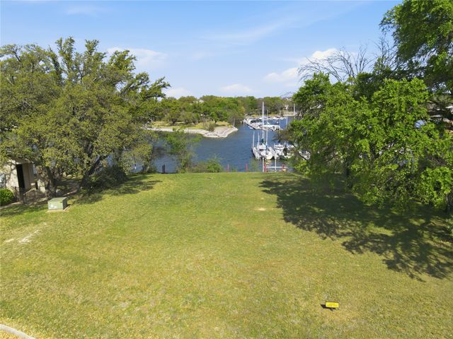 9144 Timber Oaks Drive, Fort Worth, TX 76179