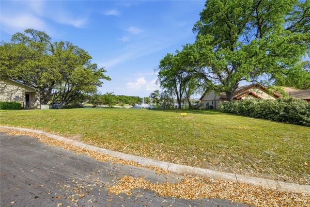 9144 Timber Oaks Drive, Fort Worth, TX 76179