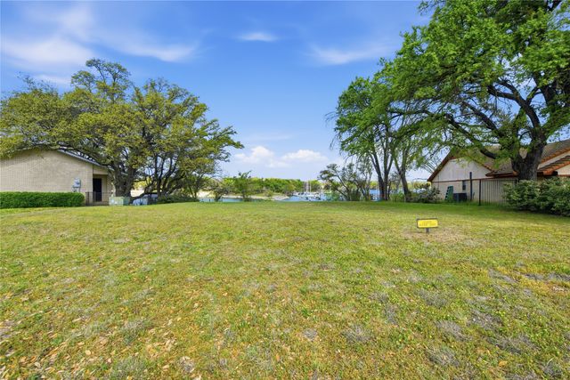 9144 Timber Oaks Drive, Fort Worth, TX 76179