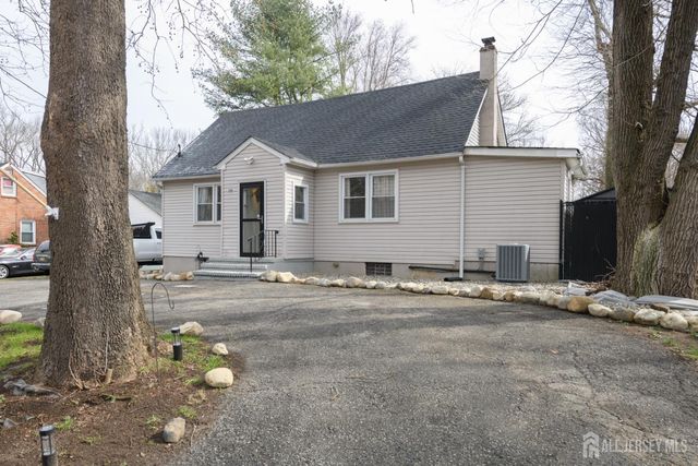 1550 Englishtown Road, Old Bridge, NJ 08857