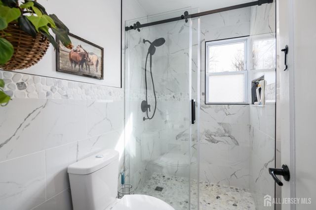 1550 Englishtown Road, Old Bridge, NJ 08857