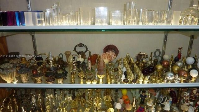 2178 NE 123rd St, North Miami, FL 33181