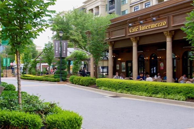 1523 Planters Ridge Lane, Alpharetta, GA 30004