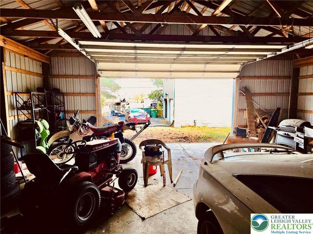 1270 Minesite Road, Allentown City, PA 18103