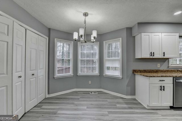 5362 Milieo Place SW, Lilburn, GA 30047