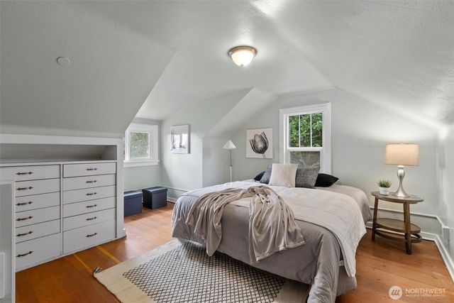 21522 92nd Avenue W, Edmonds, WA 98020