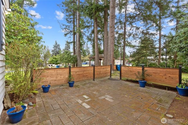 21522 92nd Avenue W, Edmonds, WA 98020