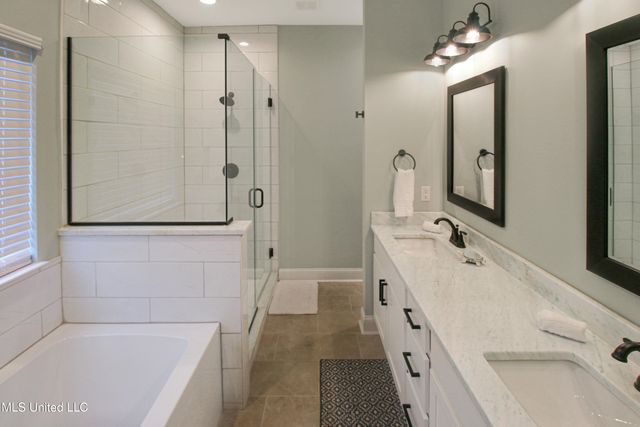 103 Lakeside Drive, Waveland, MS 39576