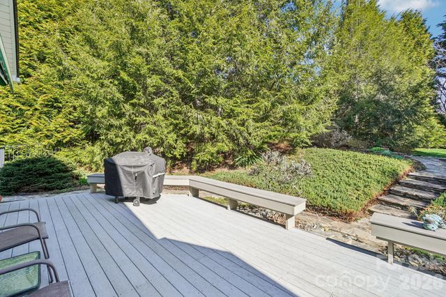 116 Cypress Point, Hendersonville, NC 28739