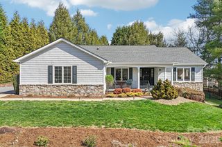 116 Cypress Point, Hendersonville, NC 28739