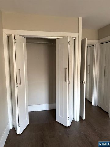 2400 Hudson Terrace 3F, Fort Lee, NJ 07024