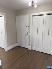 2400 Hudson Terrace 3F, Fort Lee, NJ 07024