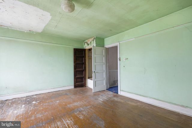 7121 RADBOURNE RD, Upper Darby, PA 19082