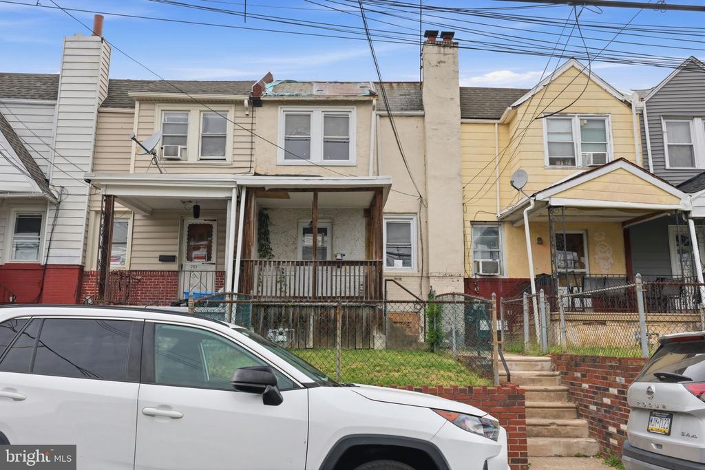 7121 RADBOURNE RD, Upper Darby, PA 19082