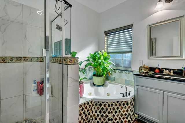 3700 8th Avenue, Fort Worth, TX 76110