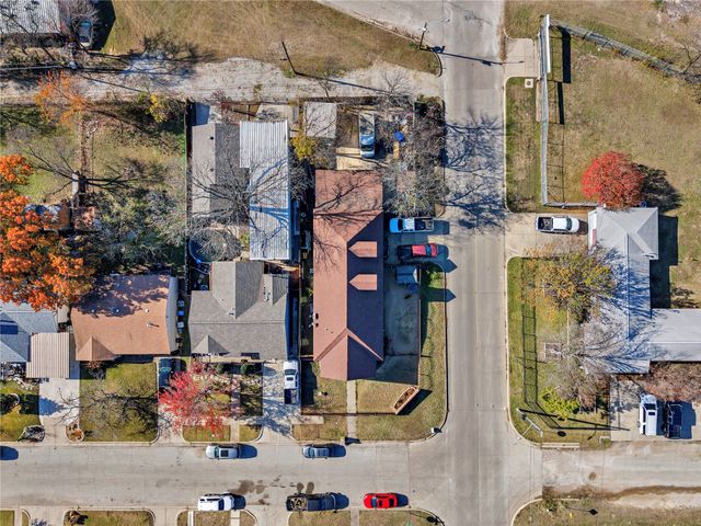 3700 8th Avenue, Fort Worth, TX 76110