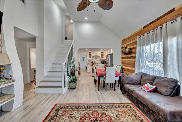 3700 8th Avenue, Fort Worth, TX 76110