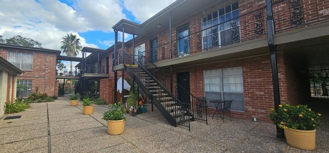 11550 Chimney Rock Road 205, Houston, TX 77035