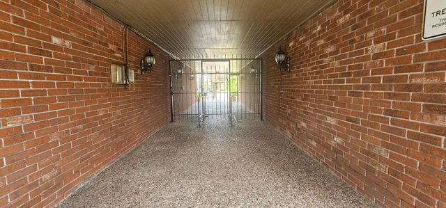 11550 Chimney Rock Road 205, Houston, TX 77035