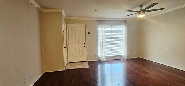 11550 Chimney Rock Road 205, Houston, TX 77035