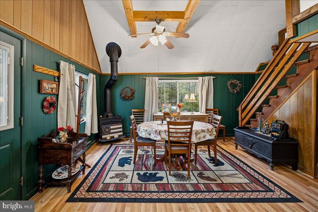 301 ORONO DR, Pocono Lake, PA 18347