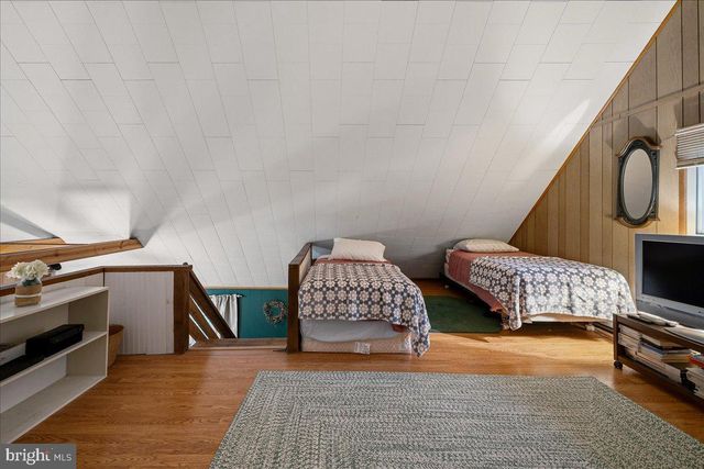 301 ORONO DR, Pocono Lake, PA 18347