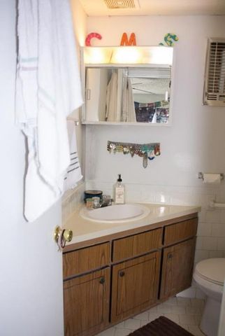 311 E 31st ST 105, Austin, TX 78705