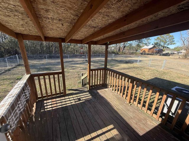 2069 Trifalia Rd., Scranton, SC 29591