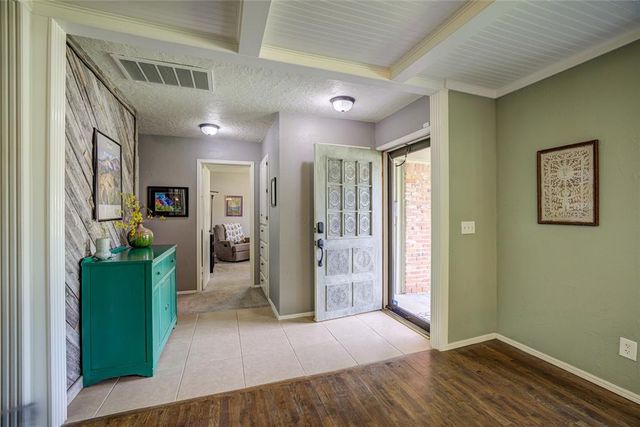 403 Bryarwood Drive, Norman, OK 73069