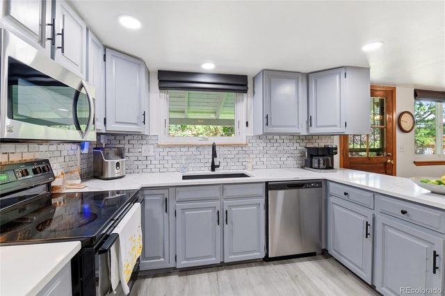 11039 E Colorado Drive, Aurora, CO 80012