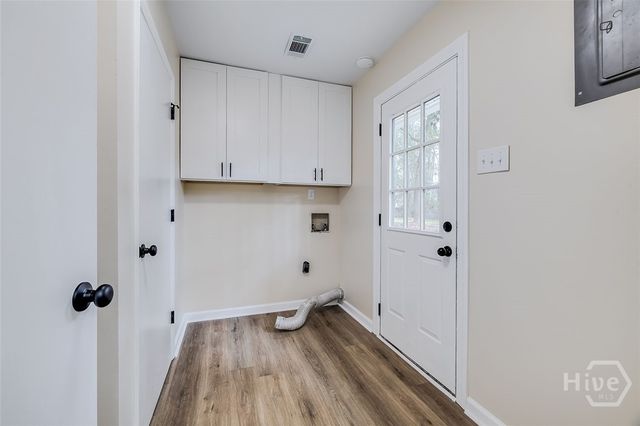 225 Wallace Circle, Bloomingdale, GA 31302