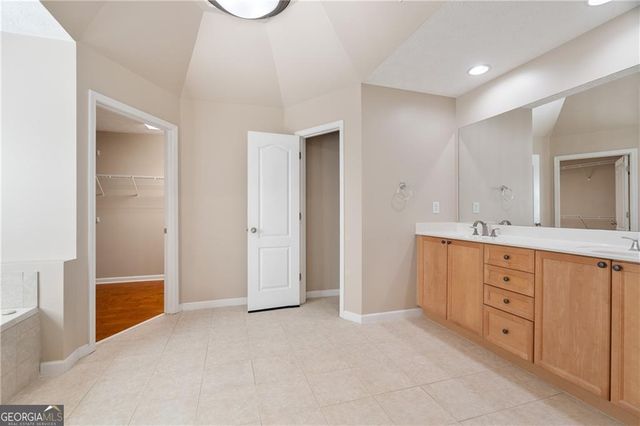 1943 Jameson Circle, Lawrenceville, GA 30043