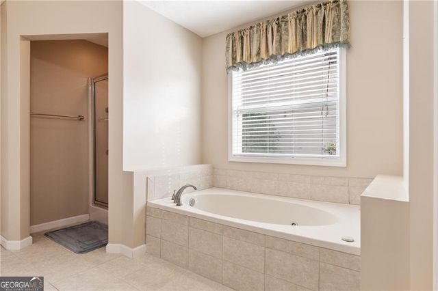 1943 Jameson Circle, Lawrenceville, GA 30043