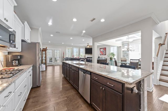 1013 Chelsea Run Lane, Apex, NC 27502