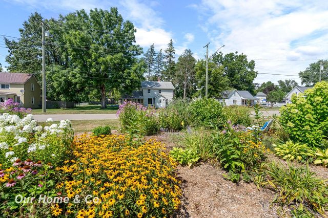 240 W 3rd Street, Imlay City, MI 48444