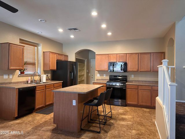 16116 W MAGNOLIA Street, Goodyear, AZ 85338